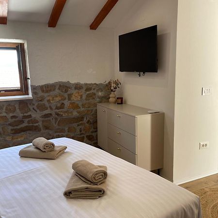 Monte Cristo Wines & Rooms Kuna Pelješka المظهر الخارجي الصورة